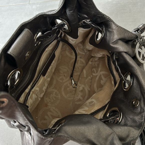 Michael Kors Metallic Braided shoulder bag - Picture 8 of 8